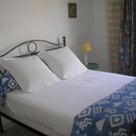 With 2 Bedrooms In Carcassonne, With Wonderful Mountain View * Carcassonne