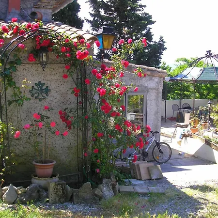 With 2 Bedrooms In Carcassonne, With Wonderful Mountain View Carcassonne